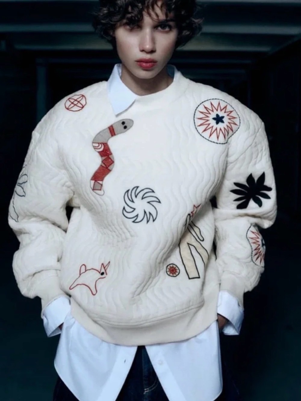 Zara Quilted Embroidered Graphic Sweatshirt Cream Size S
